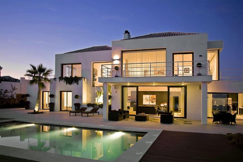 Villa Mediterránea, Montemayor